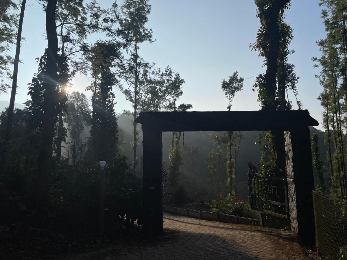 הוילה מדיקרי Rai'S Coorg Cave House מראה חיצוני תמונה