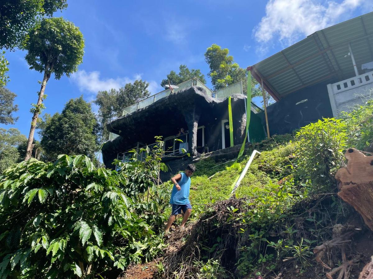 הוילה מדיקרי Rai'S Coorg Cave House מראה חיצוני תמונה